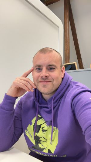 Petter Larsen CEO